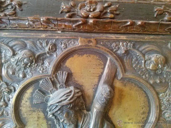 Antig&uuml;edades: CUADRO EN METAL REPUJADO JESUS DEL GRAN PODER SEVILLA - Foto 3