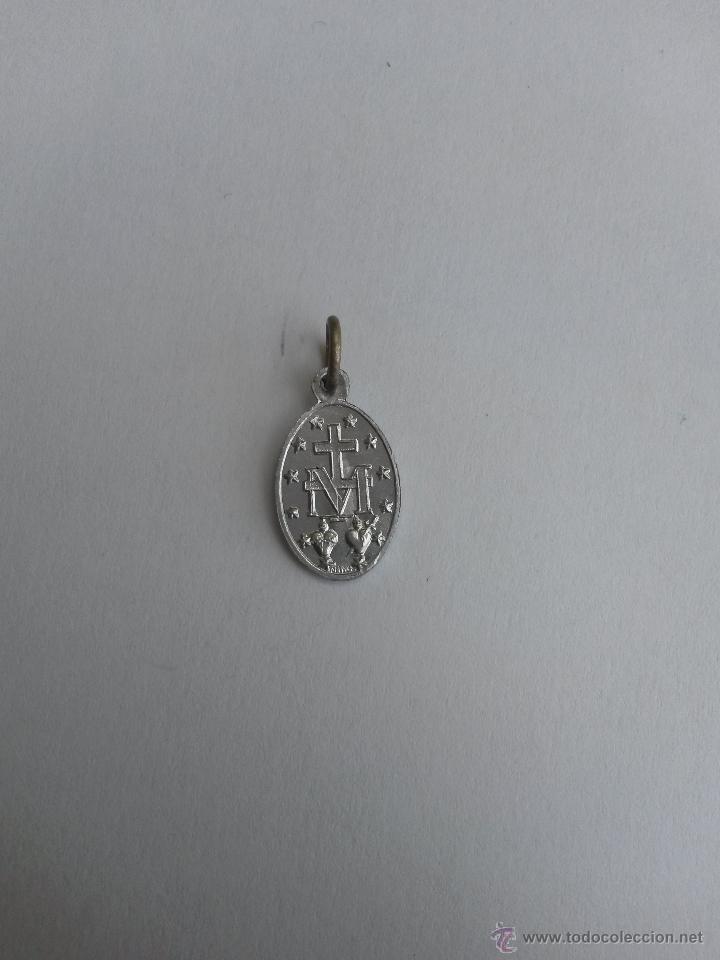 Antig&uuml;edades: Medalla inmaculada francesa de 1.9 x 1 cms - Foto 2