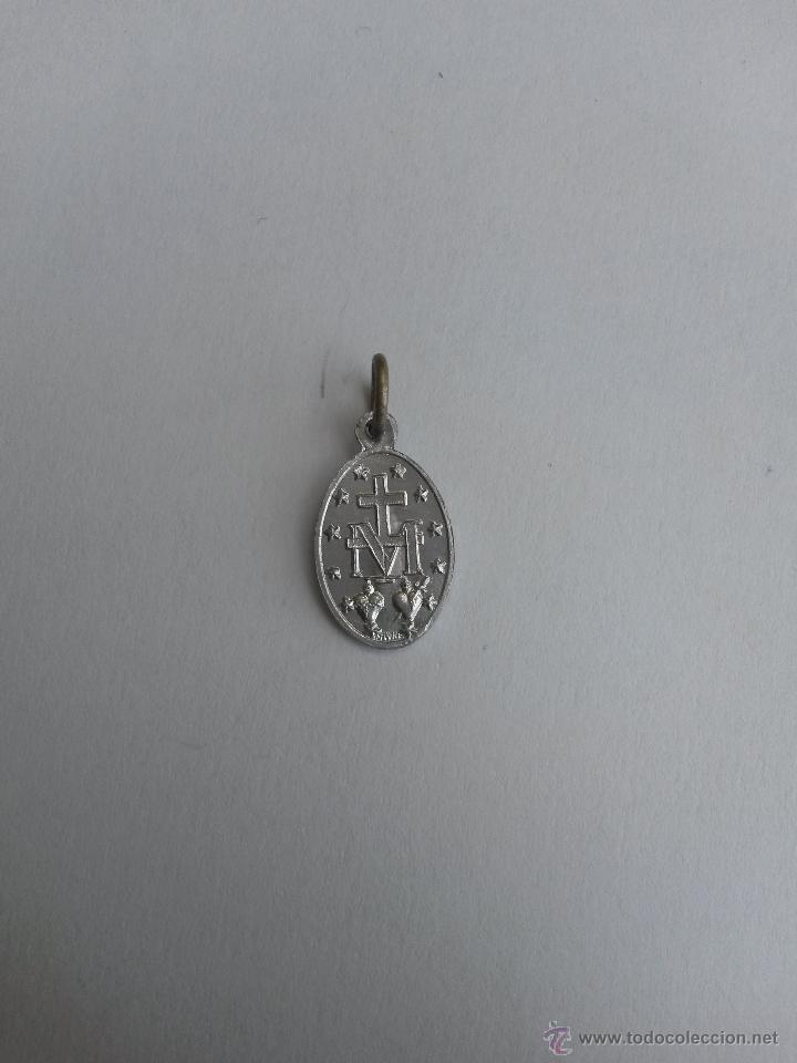 Antig&uuml;edades: Medalla inmaculada francesa de 1.9 x 1 cms - Foto 2