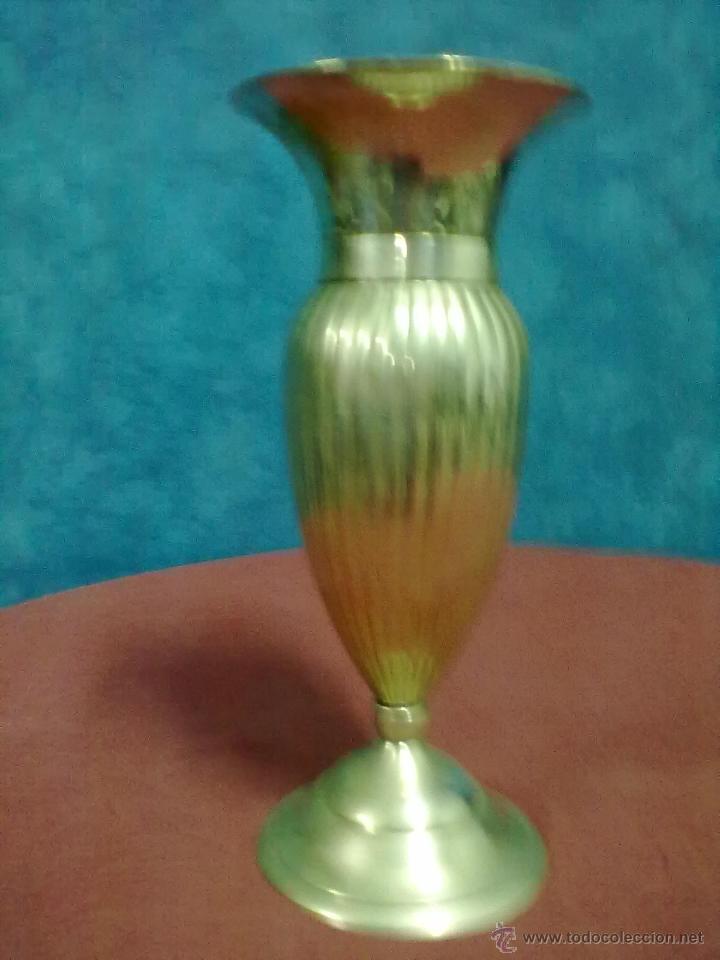 Antig&uuml;edades: JARRON GALLONADO BRONCE PLATEADO - Foto 2