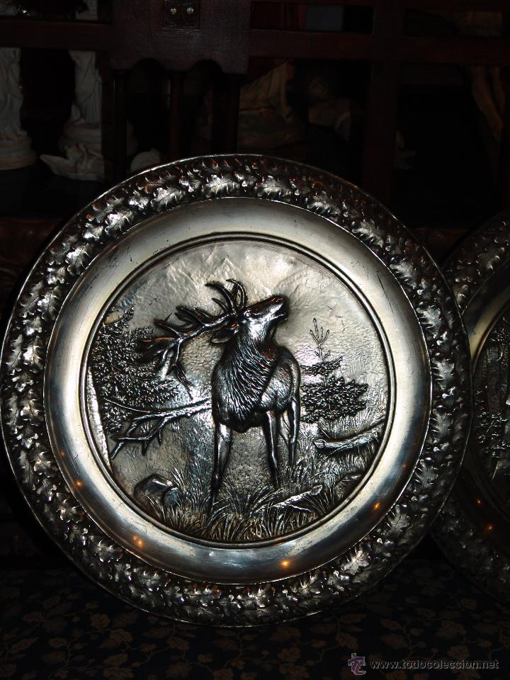 Antig&uuml;edades: ANTIGUA PAREJA DE PLATOS - Foto 2