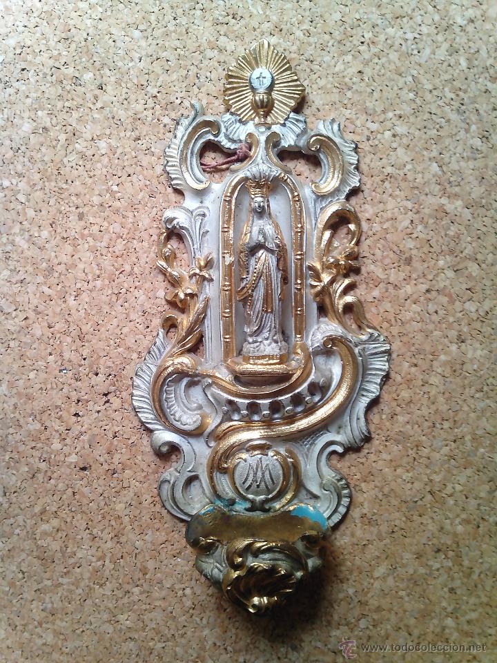 Antig&uuml;edades: MAGNIFICA PILA BENDITERA CON VIRGEN EN BRONCE - Foto 1