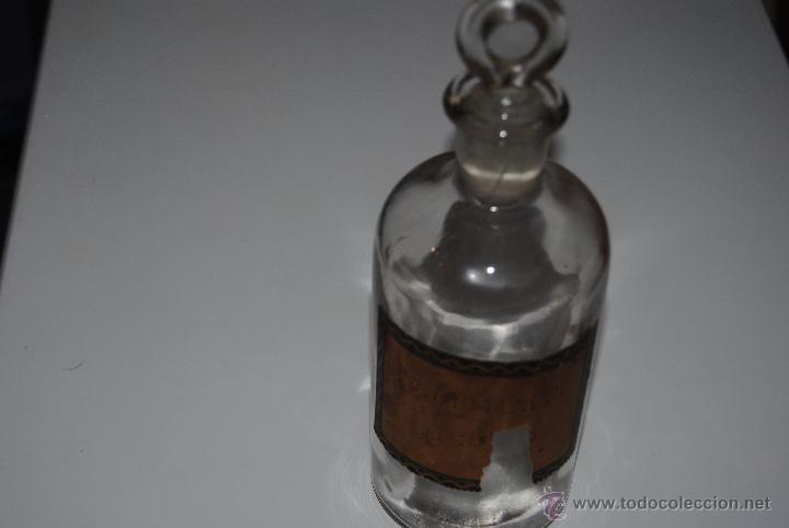 Antig&uuml;edades: FRASCO DE FARMACIA - Foto 2