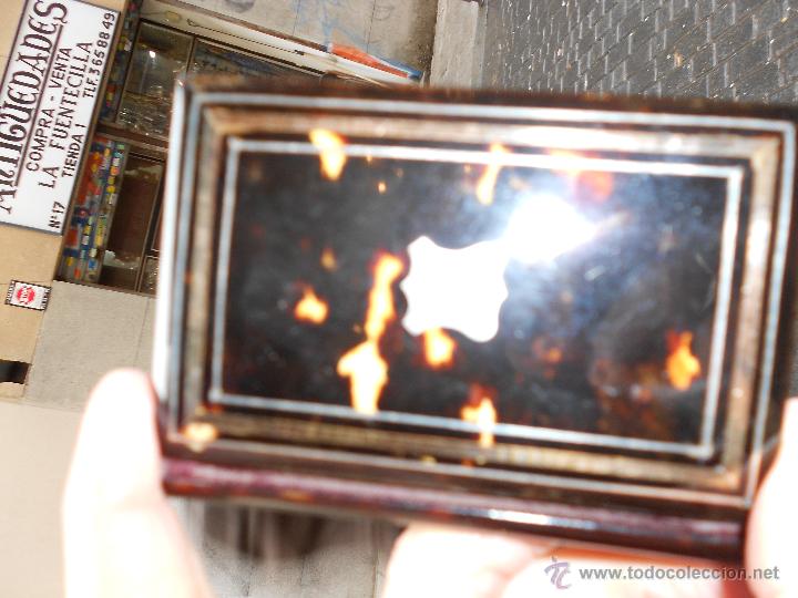 Antig&uuml;edades: carnet de baile de carey y oro - Foto 1