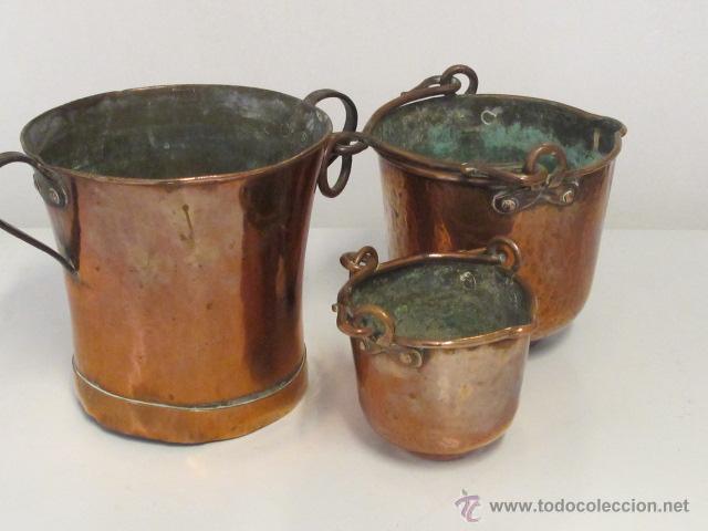 Antig&uuml;edades: Conjunto de 3 ollas de cobre - Foto 1