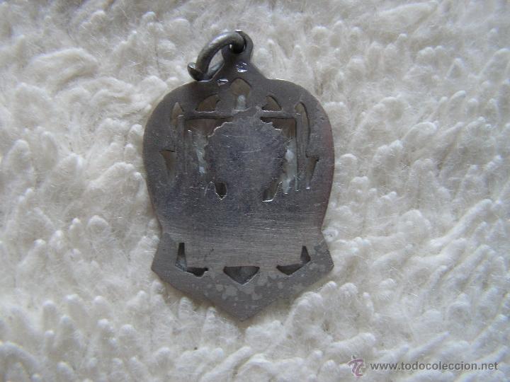 Antig&uuml;edades: MEDALLA DE PLATA DE LA VIRGEN DEL PILAR - Foto 2