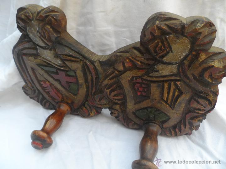 percha perchero muy bonito 2 ganchos