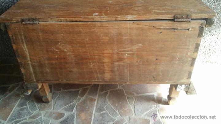 Antig&uuml;edades: antiguo arcon en madera con cajon interior, preciosa - Foto 5