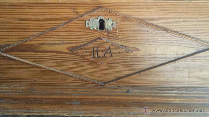 Antig&uuml;edades: antiguo arcon en madera con cajon interior, preciosa - Foto 10