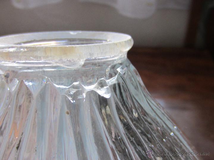 Antig&uuml;edades: tulipa de grueso cristal - Foto 3