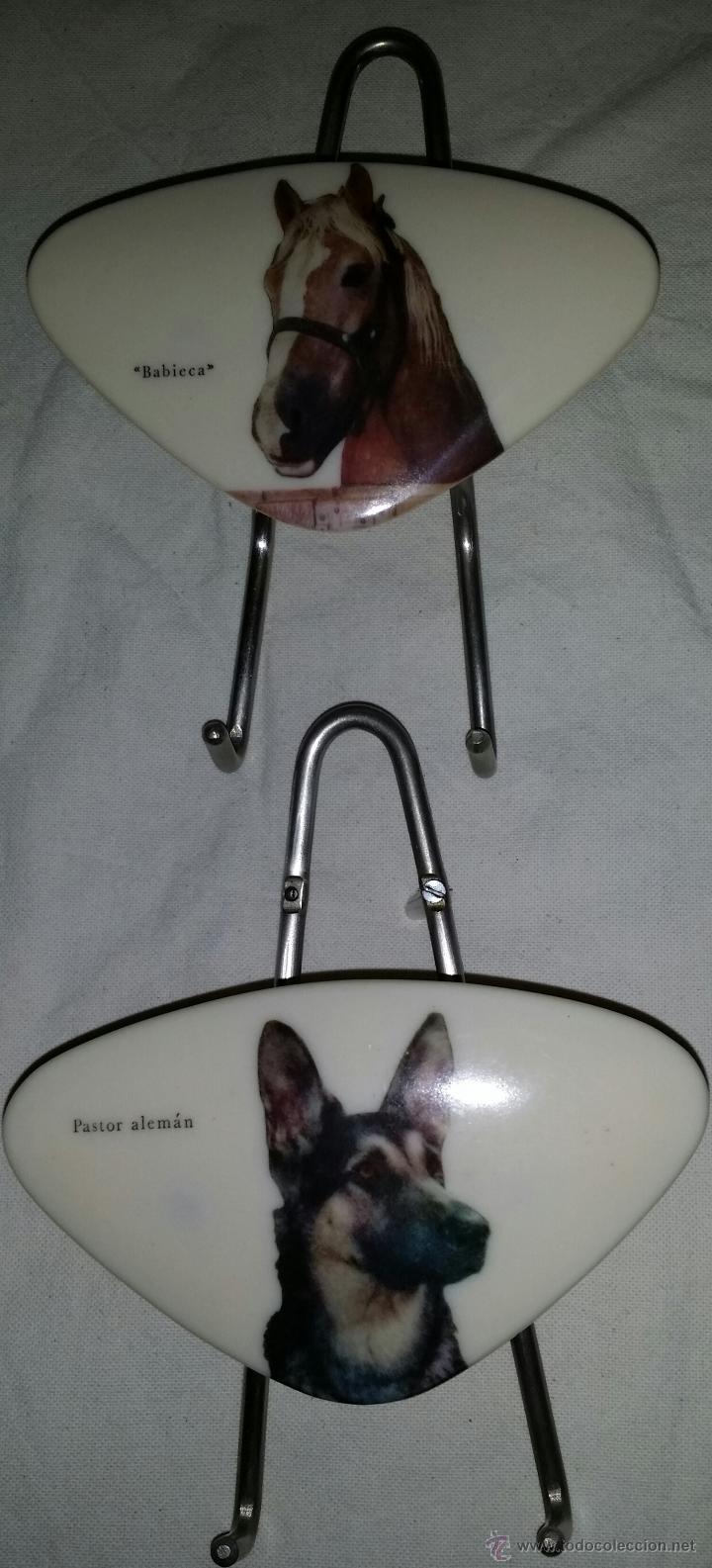 Antiques: Colgador, perchero, perchas con caballos, Mollet, Alma, Barcelona
