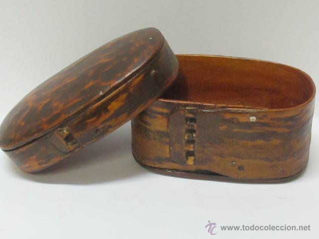 Antig&uuml;edades: Caja de madera de 2 piezas - Foto 1
