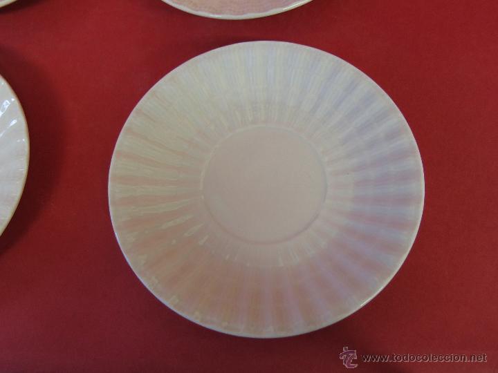 Antigüedades: Sargadelos ceramicas do Castro. Cuatro platos blanco relieve nacarado. - Foto 2 - 45716070