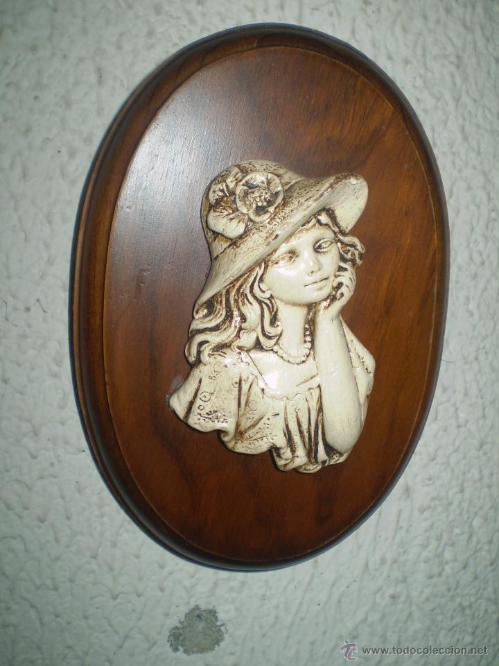 Antig&uuml;edades: CHICA DE ESCAYOLA