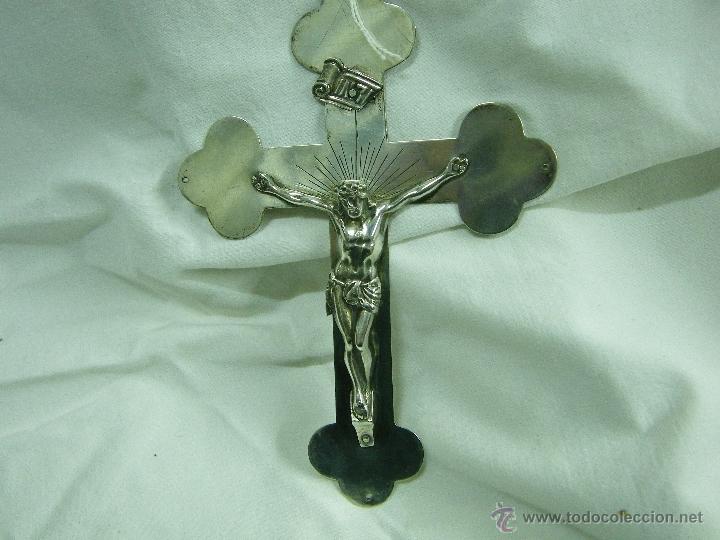 Antiques: CRUZ DE PLATA