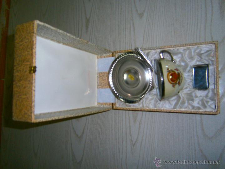 Antig&uuml;edades: Antiguo juego de comuni&oacute;n. En su caja. - Foto 2