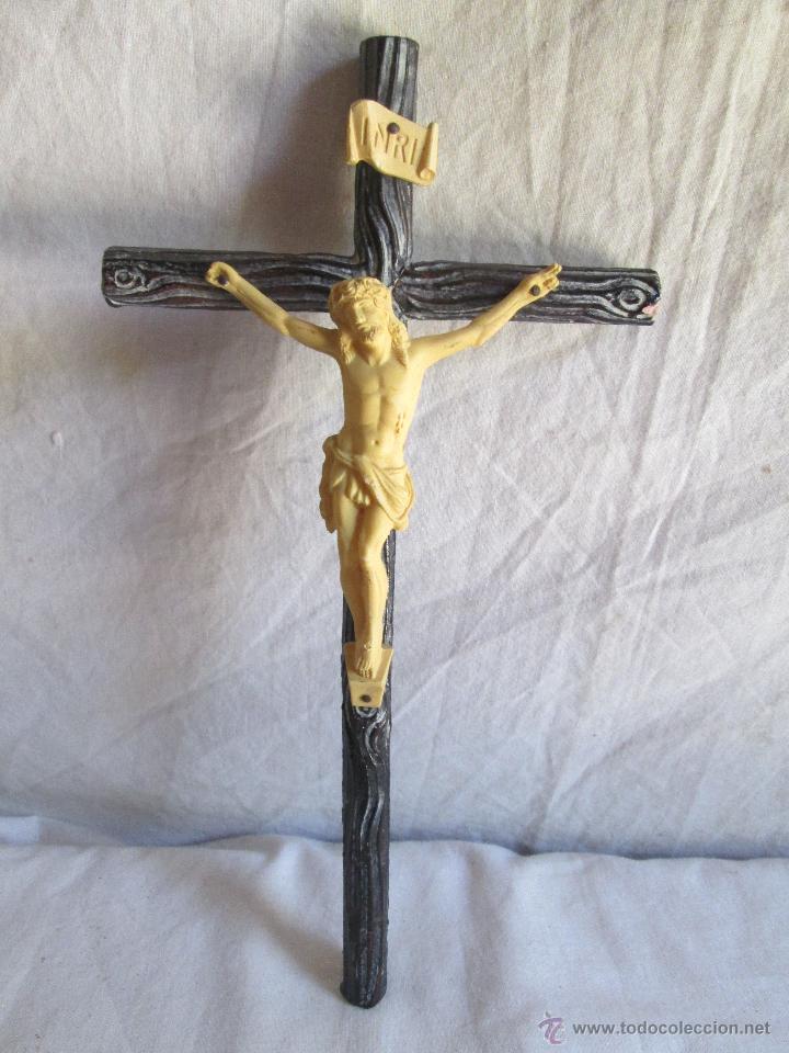 Antig&uuml;edades: CRUCIFIJO - Foto 1