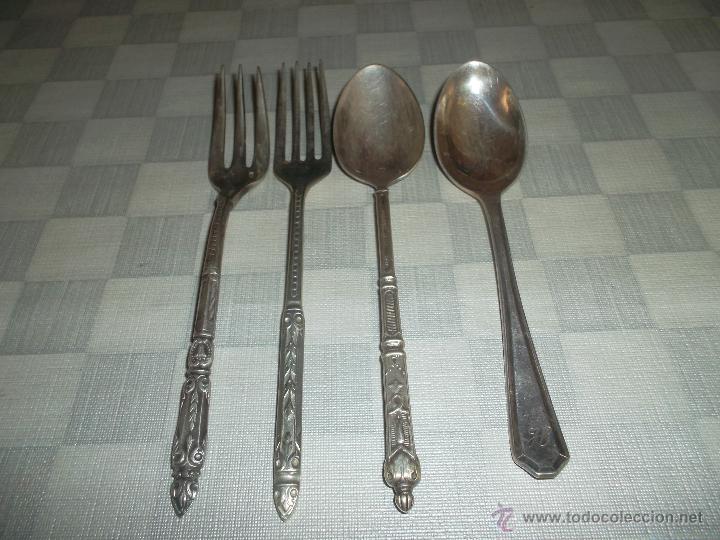 Antig&uuml;edades: lote de cubierto de plata - Foto 1