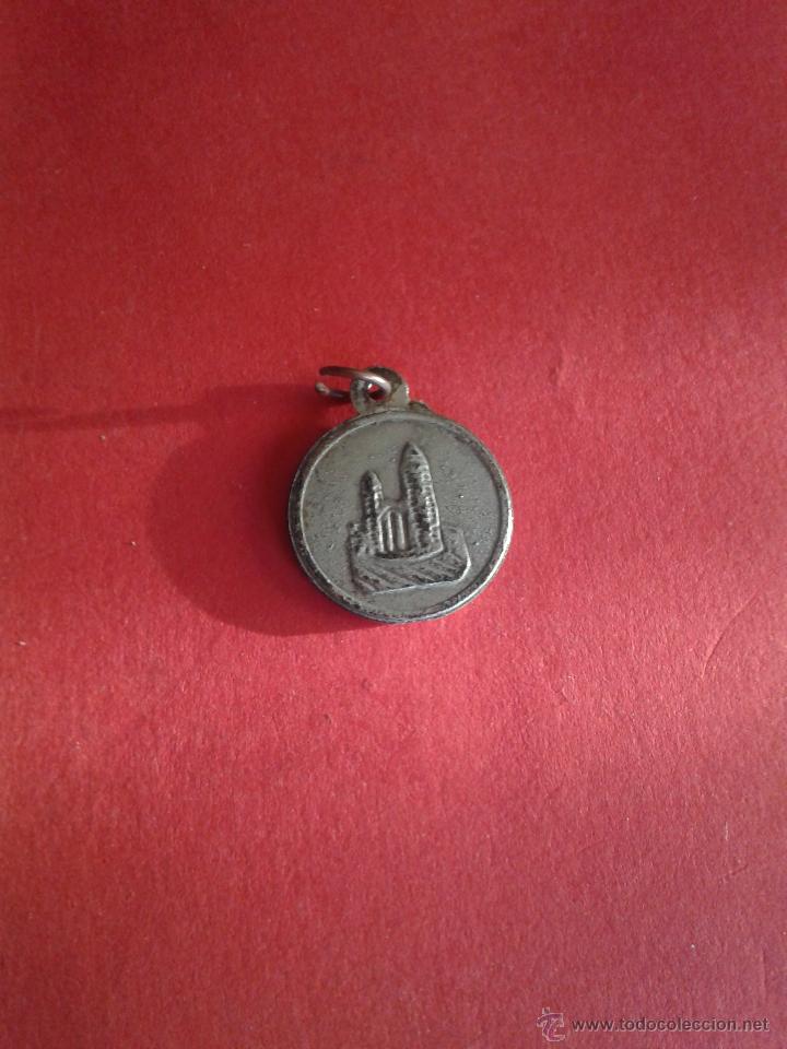 Antig&uuml;edades: MEDALLA DE MEDJUGORGE. 1,6 CM. - Foto 2