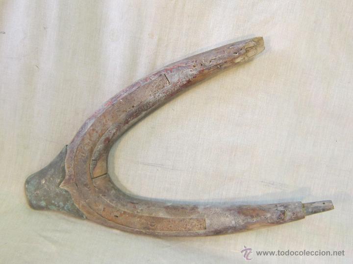 Antig&uuml;edades: HORCATE EN MADERA Y BRONCE - Foto 2