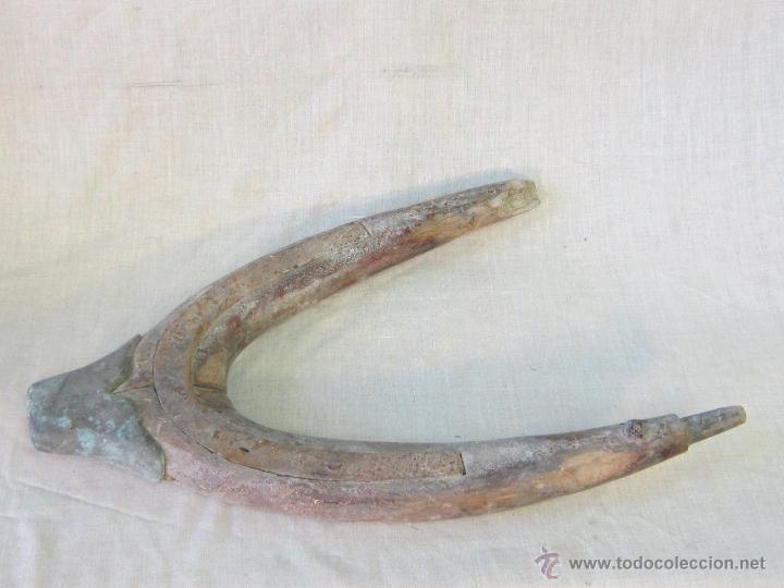 Antig&uuml;edades: HORCATE EN MADERA Y BRONCE - Foto 4