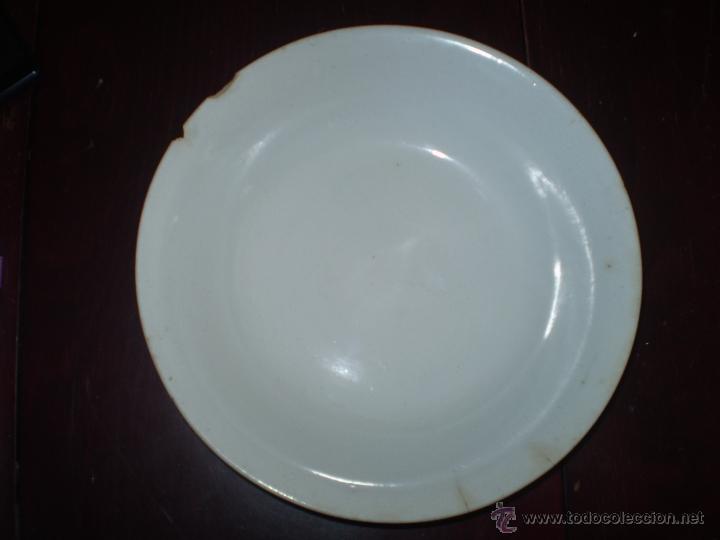 Antig&uuml;edades: PLATO ACUENCADO DE VARGAS SEGOVIA - Foto 1