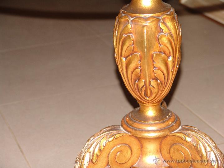 Antig&uuml;edades: MESITA CON PIE DE MADERA Y CRISTAL - Foto 2