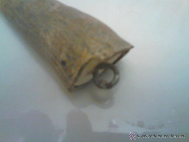 Antig&uuml;edades: Cuerno de cabra para colgar. 9 Cent&iacute;metros - Foto 2
