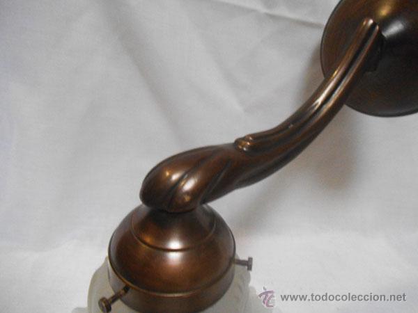 Antig&uuml;edades: APLIQUE DE BRONCE CON TULIPA DE CRISTAL - Foto 5
