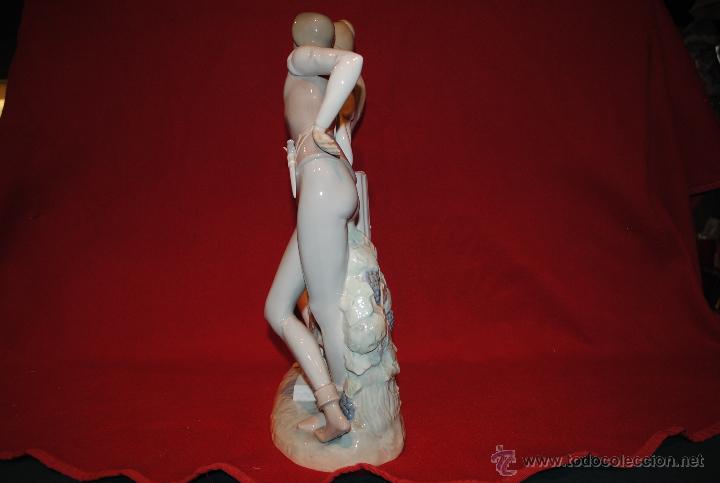 Antig&uuml;edades: Figura Lladr&oacute; de Romeo y Julieta. - Foto 6