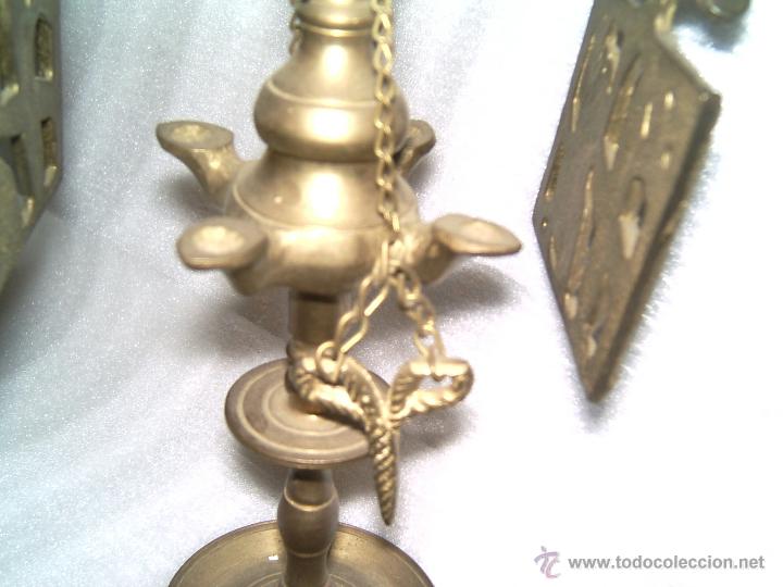 Antig&uuml;edades: Candelabro de bronce a&ntilde;os 60 - Foto 3
