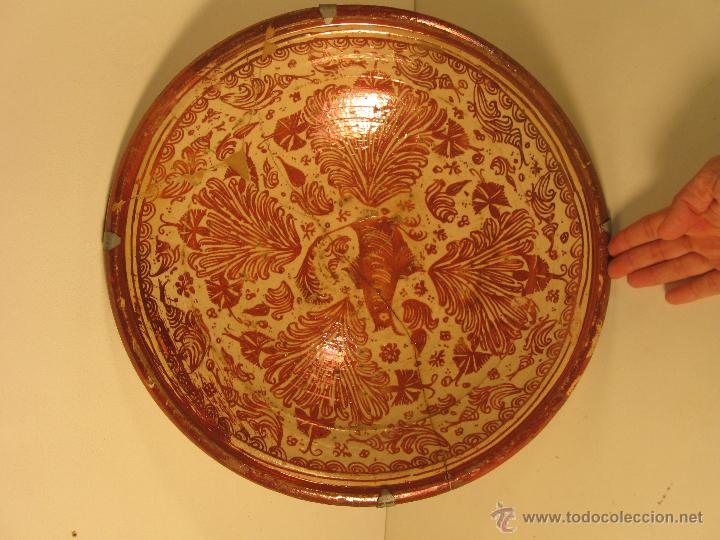 Antig&uuml;edades: Plato de reflejo dorado de Manises Siglo XVIII. - Foto 1