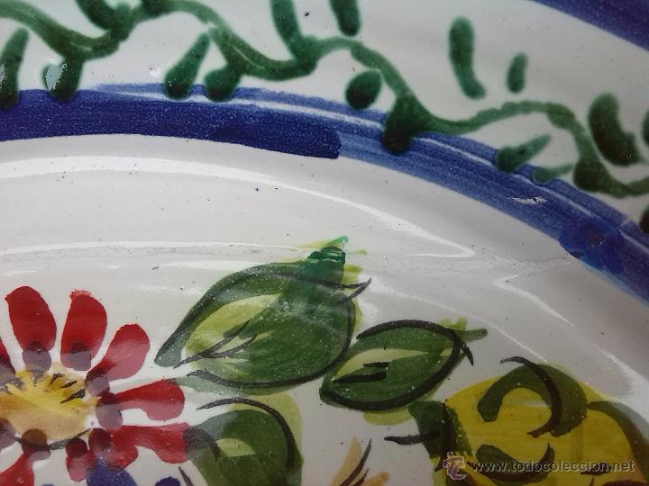 Antig&uuml;edades: viejo lebrillo pintado a mano - Foto 3