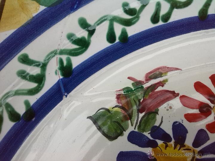 Antig&uuml;edades: viejo lebrillo pintado a mano - Foto 4