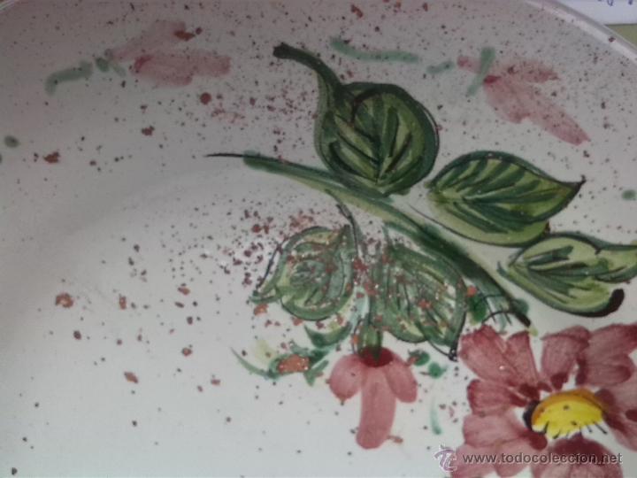 Antig&uuml;edades: viejo plato pintado a mano - Foto 3