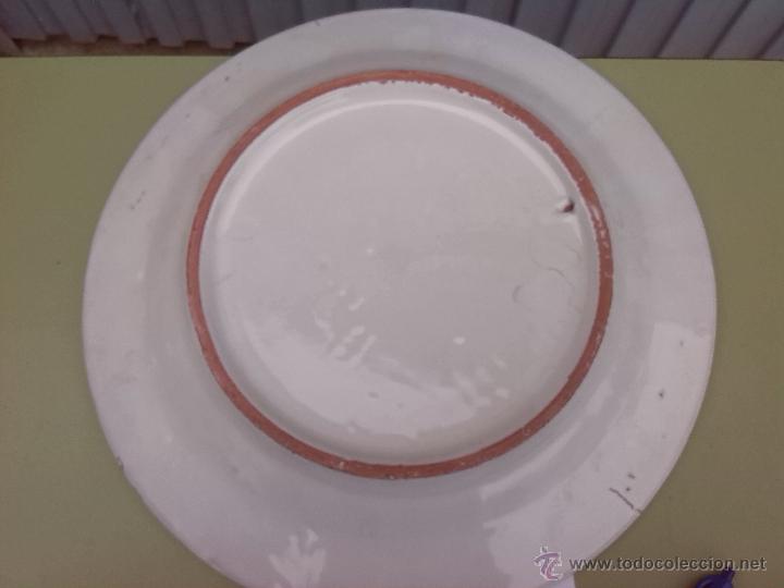 Antig&uuml;edades: viejo plato pintado a mano - Foto 4