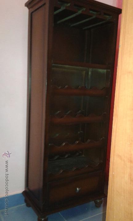 Antig&uuml;edades: MUEBLE BOTELLERO EN MADERA