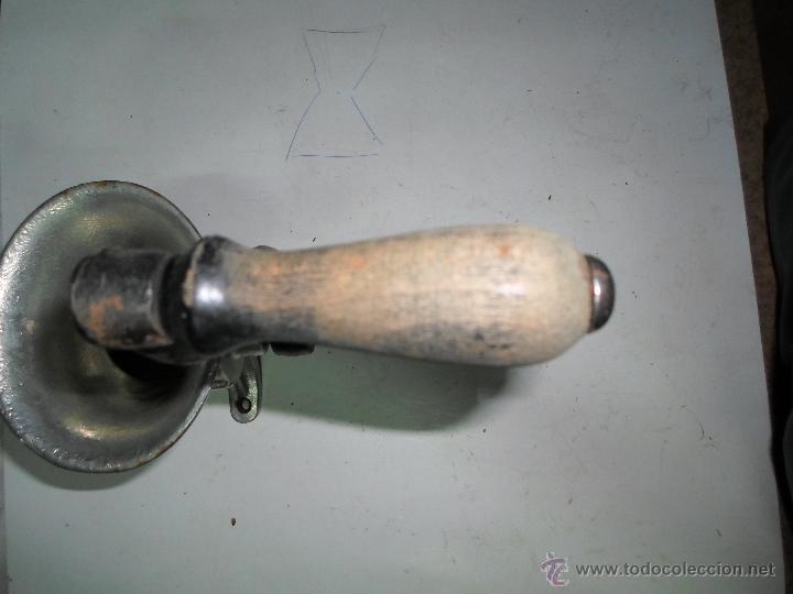 Antig&uuml;edades: PICADORA DE CARNE ANTIGUA - Foto 4