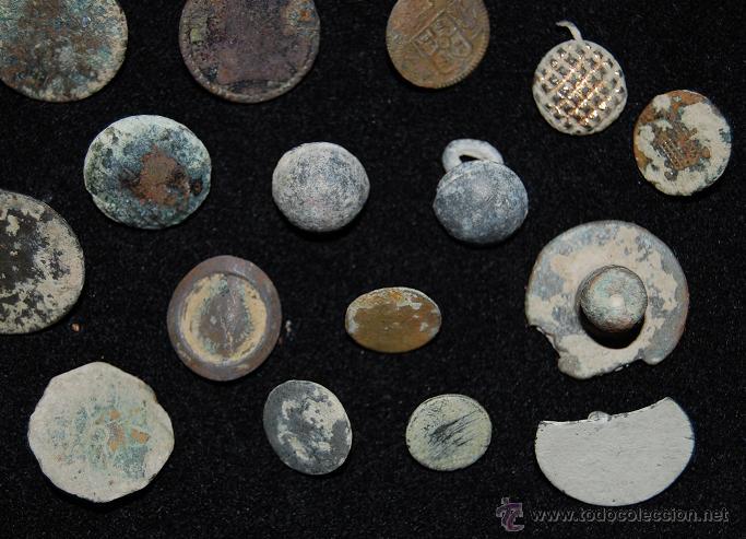 Antig&uuml;edades: BOTONES ANTIGUOS PARA IDENTIFICAR - Foto 2