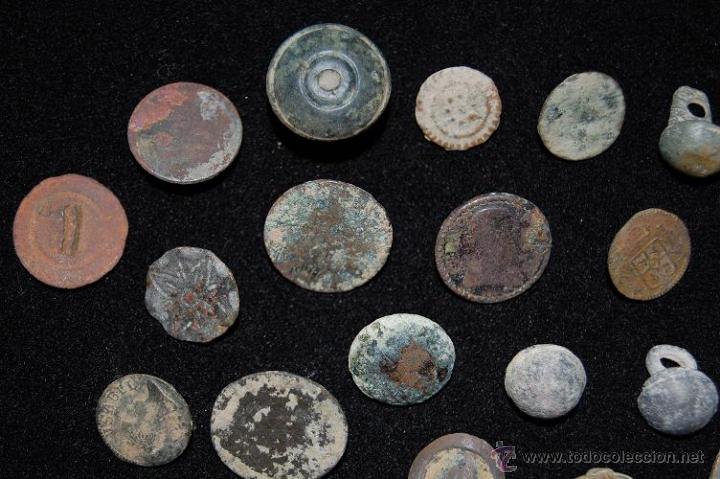 Antig&uuml;edades: BOTONES ANTIGUOS PARA IDENTIFICAR - Foto 3