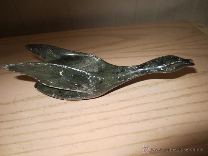 Antig&uuml;edades: antigua figura alabastro pajaro cisne pato pajaro. firmada