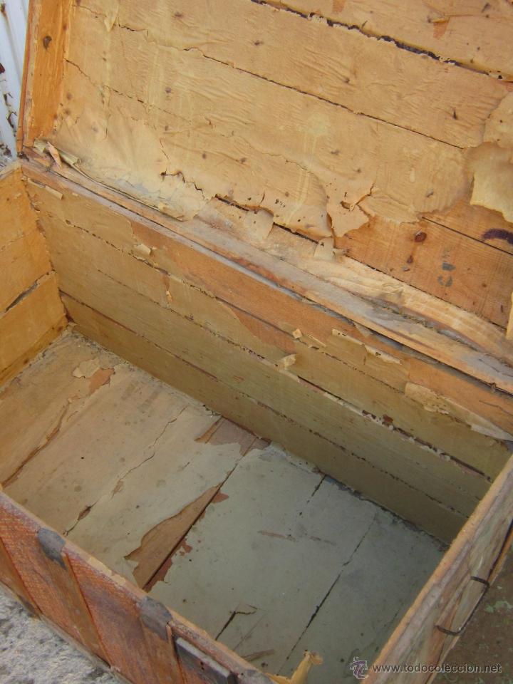 Antig&uuml;edades: BAUL ANTIGUO EN MADERA Y CHAPA - Foto 6