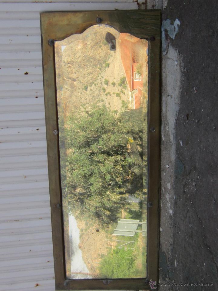 Antig&uuml;edades: ESPEJO ANTIGUO  DE LATON - Foto 2