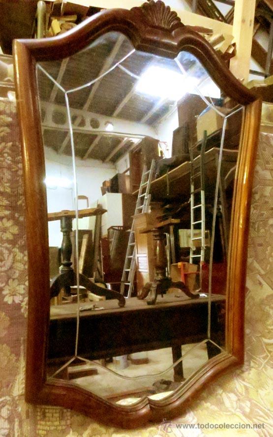 Antig&uuml;edades: ESPEJO TIPO CORNUCOPIA EN MADERA DE HALLA - Foto 2