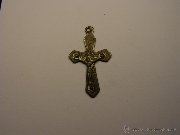 Antig&uuml;edades: Crucifijo religioso n&ordm; 17. - Foto 1