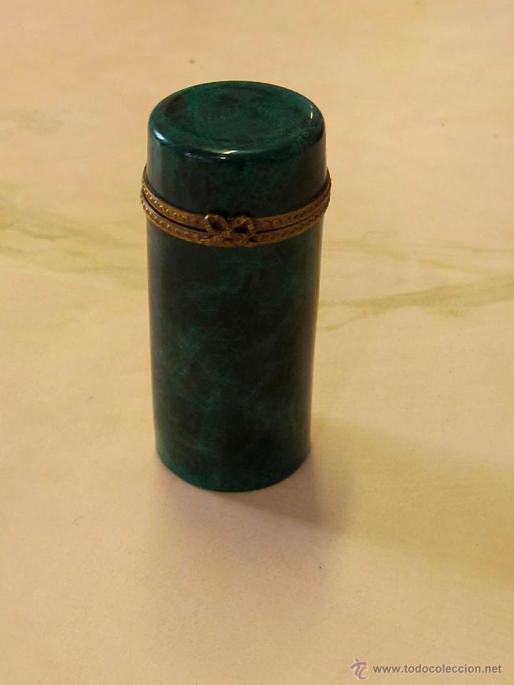 Antig&uuml;edades: Botecito de porcelana de Limoges - Foto 1