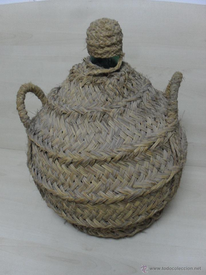 Antig&uuml;edades: GARRAFA- DAMAJUANA FORRADA EN ESPARTO - Foto 1
