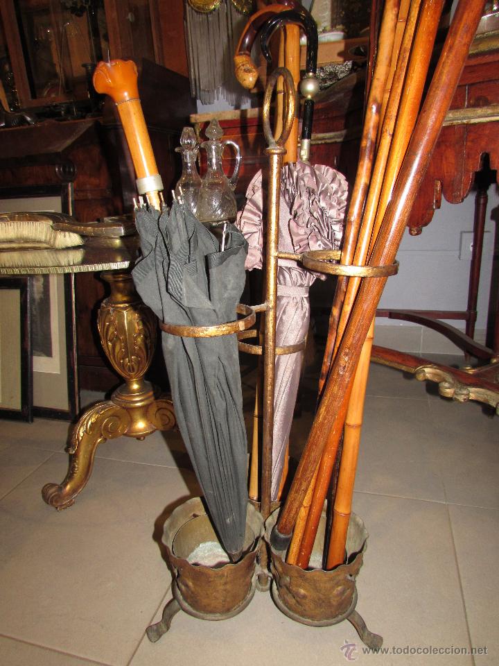 Antig&uuml;edades: ANTIGUO PARAG&Uuml;ERO DE METAL - Foto 1