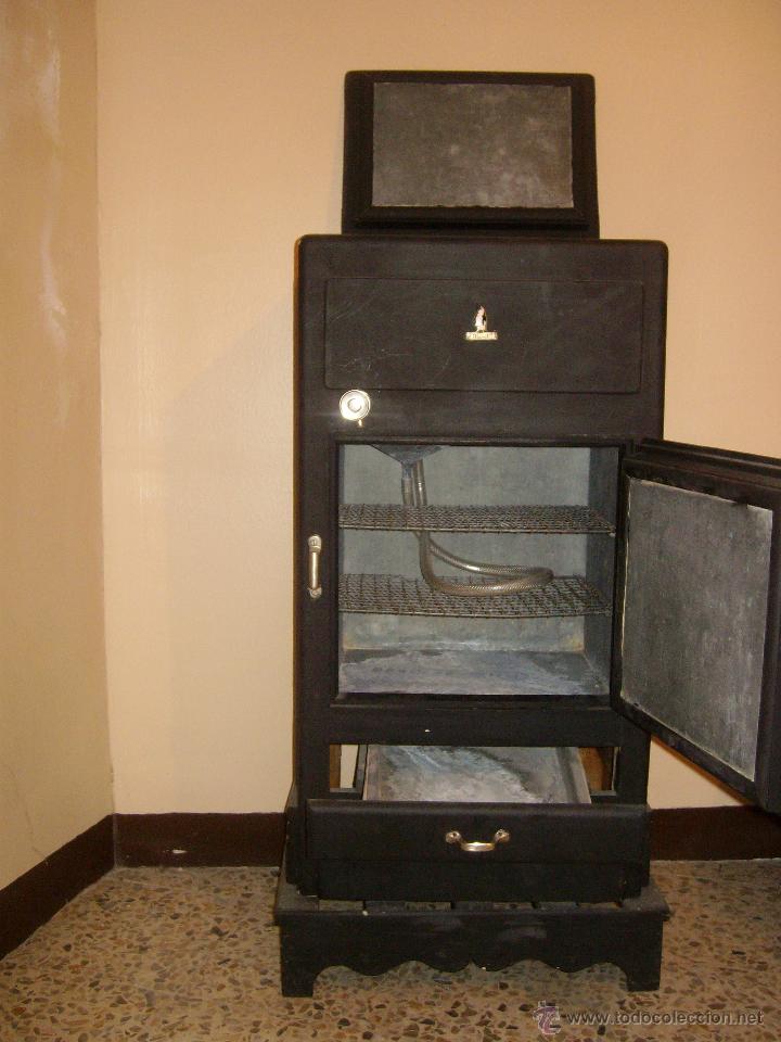 Antig&uuml;edades: Nevera antigua a&ntilde;os 40 - Foto 3