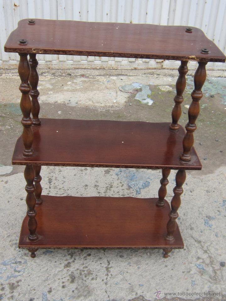 Antig&uuml;edades: REPISA DE MADERA CON 3 LEJAS - Foto 11